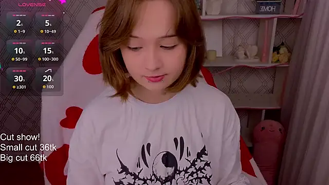 Mary uw online show from March 25, 4:34 am