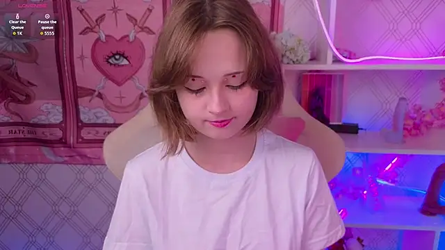 Snapshot of Mary_uw chatting on September 25, 3:34 am Mary uw online show from September 25, 3:34 am