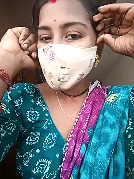 Snapshot of juhi06 chatting on March 1, 9:20 am juhi06 online show from March 1, 9:20 am