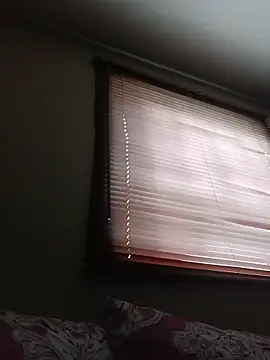queenxdede online show from June 2, 1:22 pm