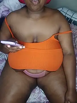queenxdede online show from May 20, 6:21 am