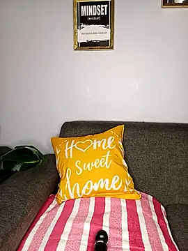 Boobylicious BB online show from November 18, 7:17 pm