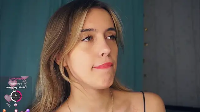 FannyHewson online show from October 24, 7:57 pm