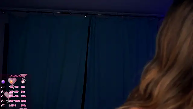 FannyHewson online show from November 1, 7:52 pm