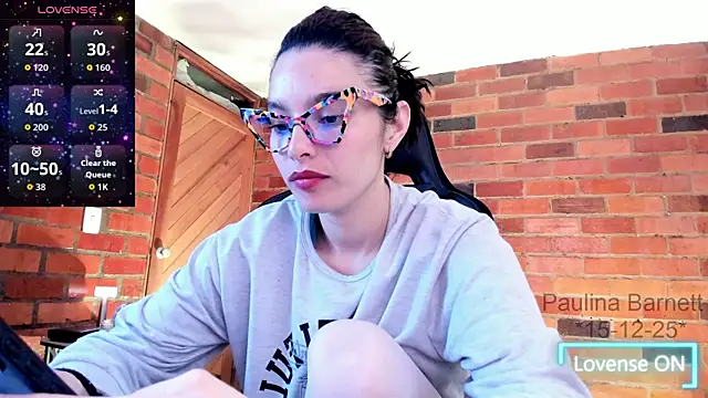 paulinabarnett- online show from December 16, 3:00 am