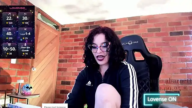 Snapshot of paulinabarnett- chatting on September 18, 3:59 pm paulinabarnett- online show from September 18, 3:59 pm