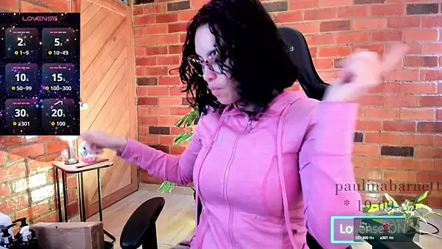 Snapshot of paulinabarnett- chatting on September 19, 2:21 pm paulinabarnett- online show from September 19, 2:21 pm