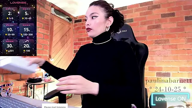 Snapshot of paulinabarnett- chatting on October 25, 3:49 am paulinabarnett- online show from October 25, 3:49 am