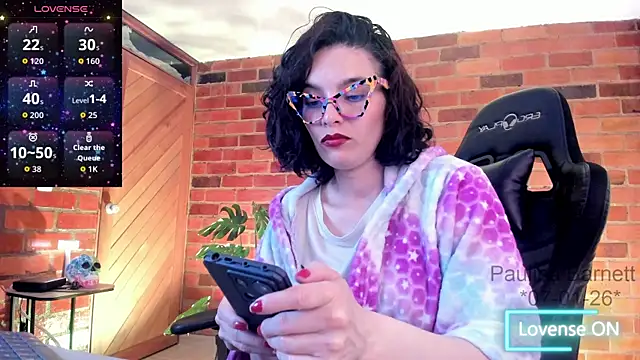 paulinabarnett- online show from January 8, 2:50 am