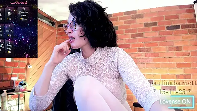 Snapshot of paulinabarnett- chatting on November 16, 5:56 am paulinabarnett- online show from November 16, 5:56 am