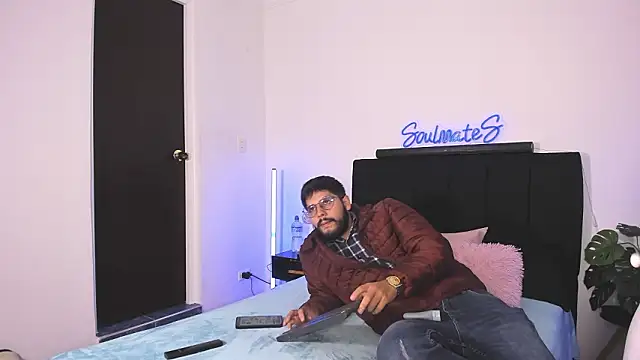 -soulmate-s online show from February 18, 2:02 pm