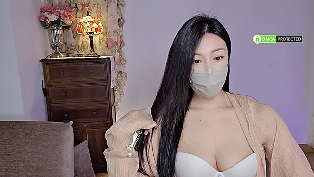 L-Moonlight online show from December 27, 5:59 pm