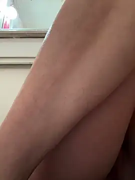 hotNReady6969 online show from September 14, 3:07 am
