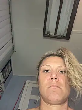 hotNReady6969 online show from November 26, 8:03 am