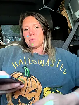 hotNReady6969 online show from October 30, 10:17 pm