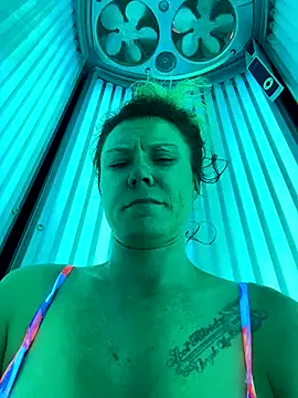 hotNReady6969 online show from October 21, 6:46 am