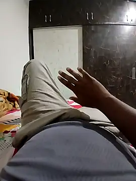 Long Laster online show from February 8, 8:10 pm