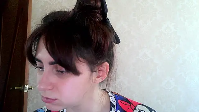 Snapshot of Kashtanka_ chatting on October 30, 8:01 am Kashtanka online show from October 30, 8:01 am