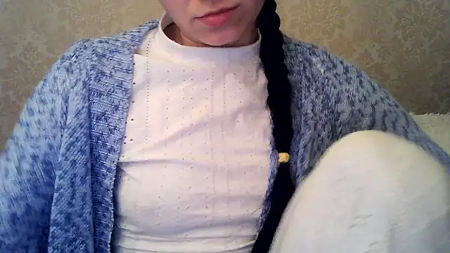 Snapshot of Kashtanka_ chatting on December 13, 8:04 pm Kashtanka online show from December 13, 8:04 pm