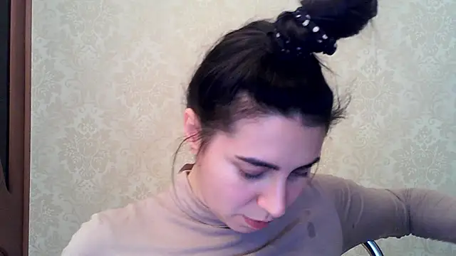 Snapshot of Kashtanka_ chatting on November 29, 1:33 pm Kashtanka online show from November 29, 1:33 pm