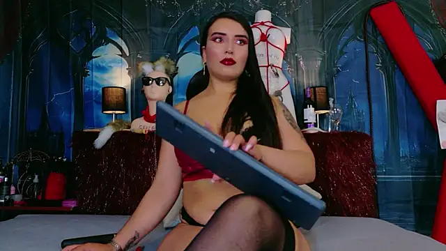 MeliizaQueen online show from April 15, 12:21 pm