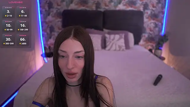 Alice Arwen online show from February 26, 8:14 am