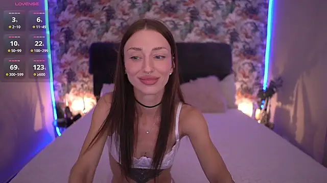 Alice Arwen online show from July 10, 6:46 am