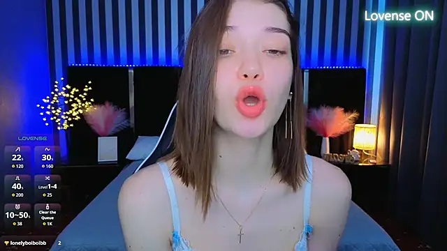 Snapshot of Cherry_Wipe chatting on June 10, 1:12 pm Cherry Wipe online show from June 10, 1:12 pm