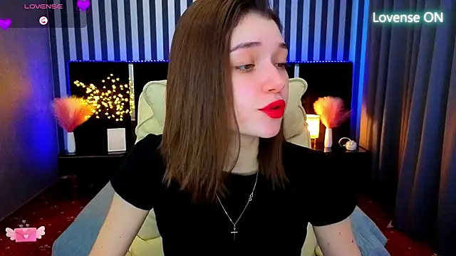 Cherry Wipe online show from March 1, 7:30 am