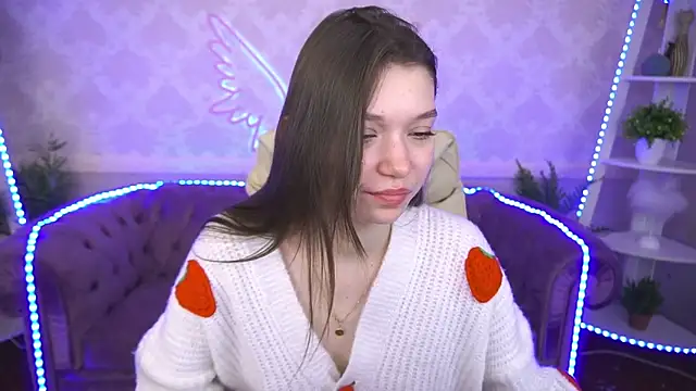Snapshot of Cherry_Wipe chatting on February 16, 9:59 am Cherry Wipe online show from February 16, 9:59 am