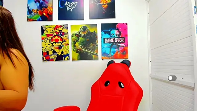 victoria love89 online show from March 29, 2:35 am