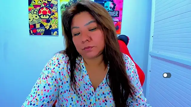 Snapshot of victoria_love89 chatting on February 14, 2:12 am victoria love89 online show from February 14, 2:12 am