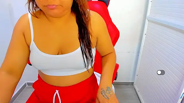 victoria love89 online show from May 16, 4:00 am
