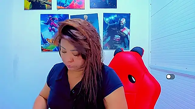 victoria love89 online show from April 12, 1:42 am