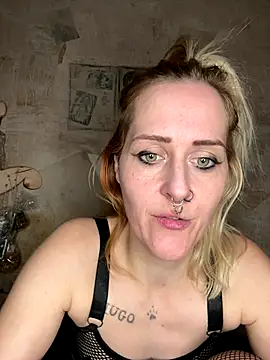 JoleneFuego online show from December 1, 9:37 pm