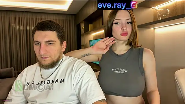 Snapshot of Nihanna_kiss chatting on February 12, 9:33 pm Nihanna kiss online show from February 12, 9:33 pm