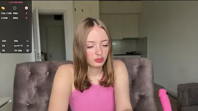 Snapshot of Nihanna_kiss chatting on September 28, 8:10 am Nihanna kiss online show from September 28, 8:10 am