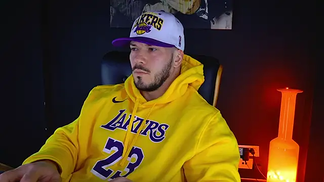 AngeloEric online show from February 3, 10:58 am