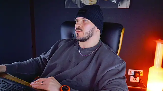 AngeloEric online show from January 27, 5:37 pm