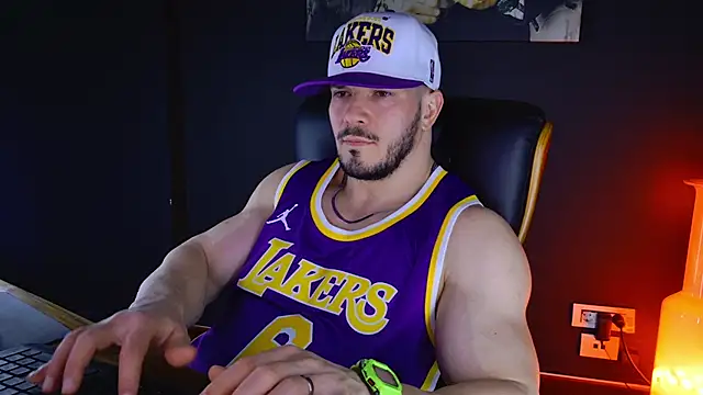 AngeloEric online show from February 3, 5:03 pm