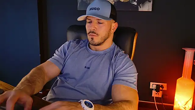 AngeloEric online show from October 29, 2:16 pm