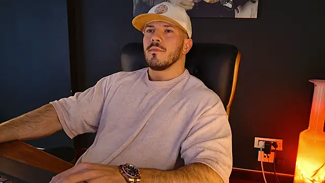 AngeloEric online show from January 19, 1:15 pm