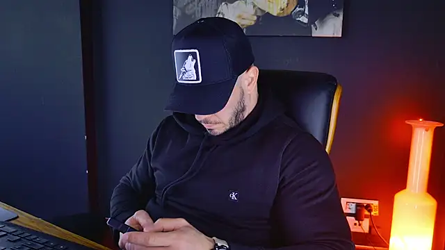 AngeloEric online show from March 20, 8:53 am