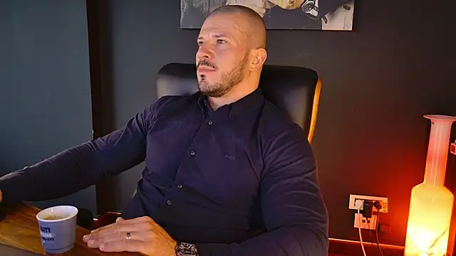 AngeloEric online show from October 27, 12:06 pm