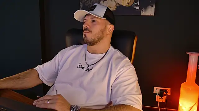 AngeloEric online show from January 17, 2:09 pm