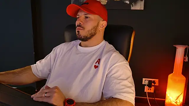 AngeloEric online show from March 1, 11:43 am