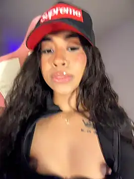 bella  honey online show from June 6, 2:39 am