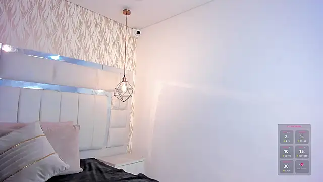 im gaby  online show from March 21, 1:23 pm