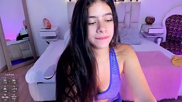 Snapshot of zoe_turnner_18 chatting on September 10, 11:31 am zoe turnner 18 online show from September 10, 11:31 am