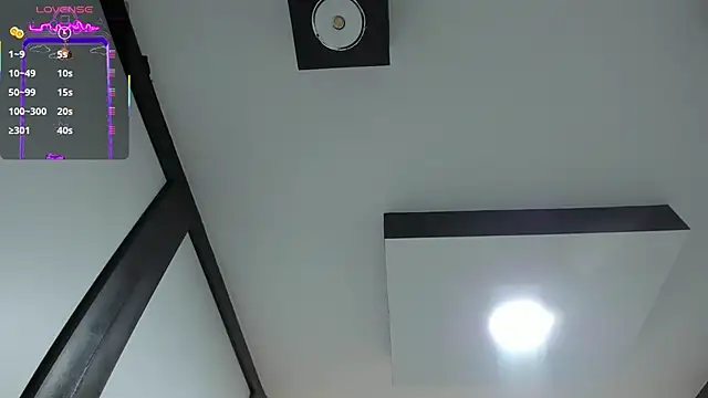 Snapshot of lilithTeen1_ chatting on February 26, 6:19 am lilithTeen1 online show from February 26, 6:19 am